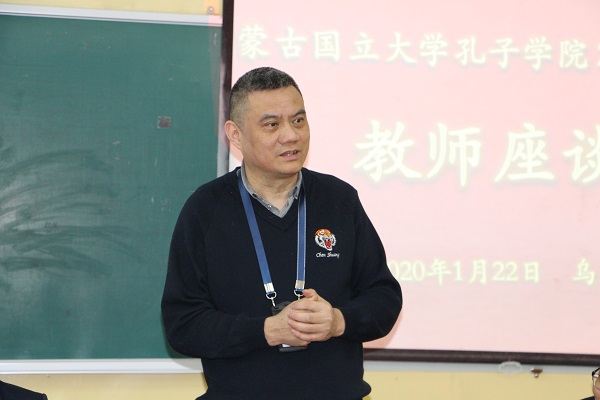 陈霜参赞发表重要讲话.JPG