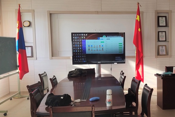 2孔子课堂办公室.jpg