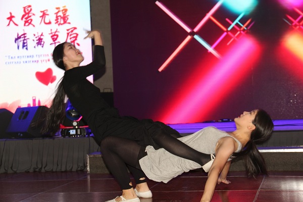 9舞蹈《惑心》.JPG