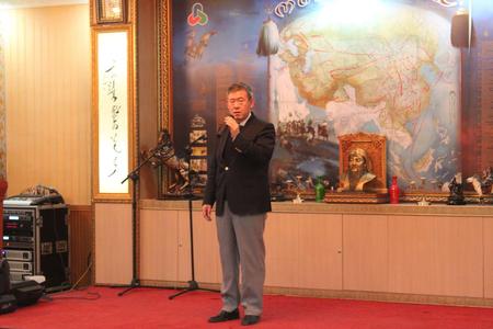 文化处魏宏胜参赞致词