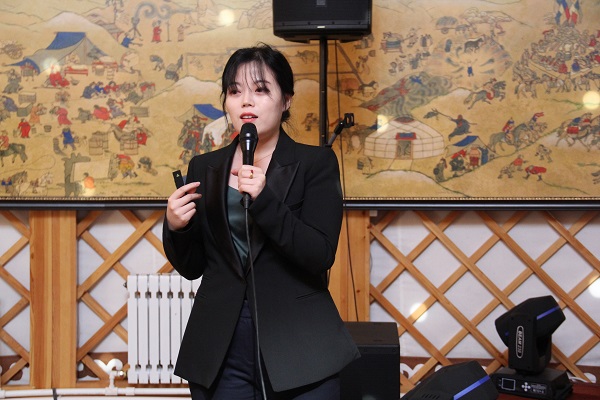 8公派专家教师尹彤迪《汉语课堂基本教学模式》.JPG